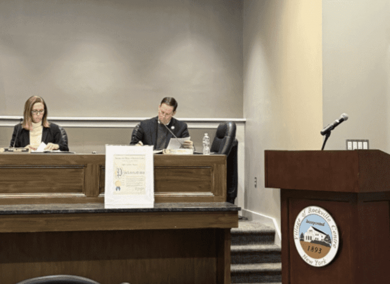 Rockville Centre resident decries late-night snow removal noise